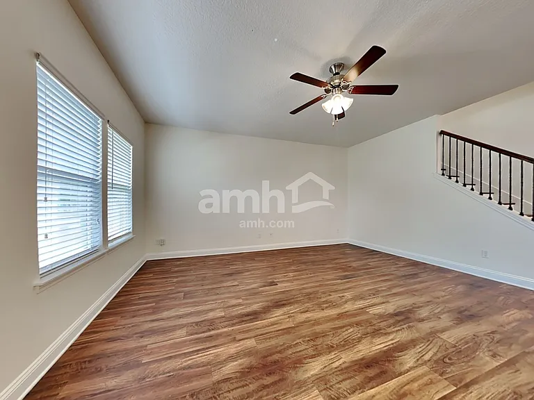 644 Sunny Stroll Dr — Photo 7
