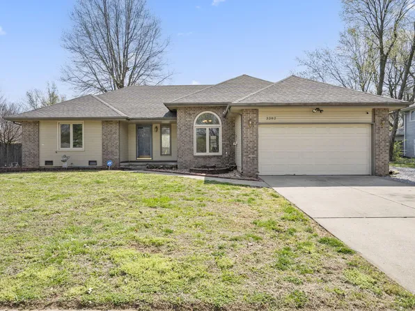 3382 W Countryside Drive, Springfield, MO 65807
