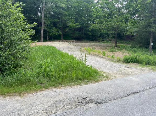 119 Gardiner Road, Wiscasset, ME 04578
