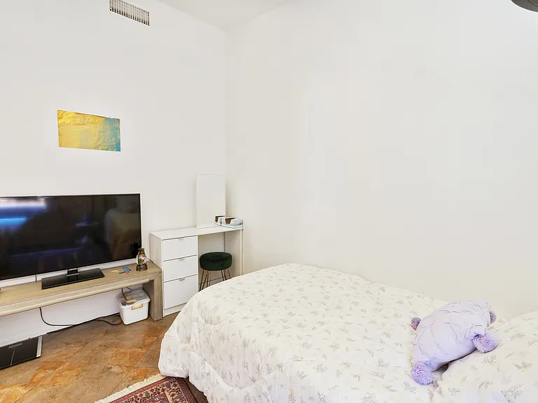 4704 E Weaver Rd — Photo 13