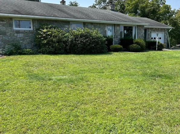 50 Fitterling Rd, Mohnton, PA 19540