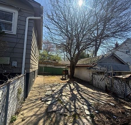 4th image of 12 Hillcrest Rd