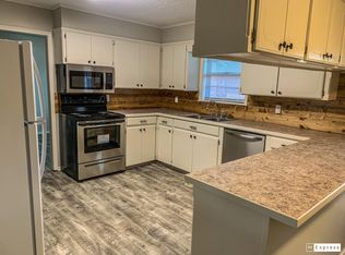 701 N Main St, Gore, OK 74435
