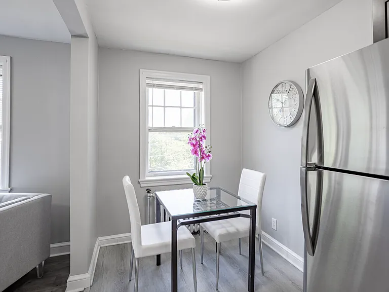85 S Lansdowne Ave #2 — Photo 7