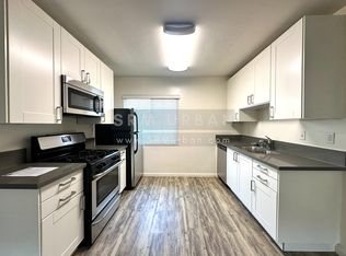 702 N Nevada St APT B, Oceanside, CA 92054