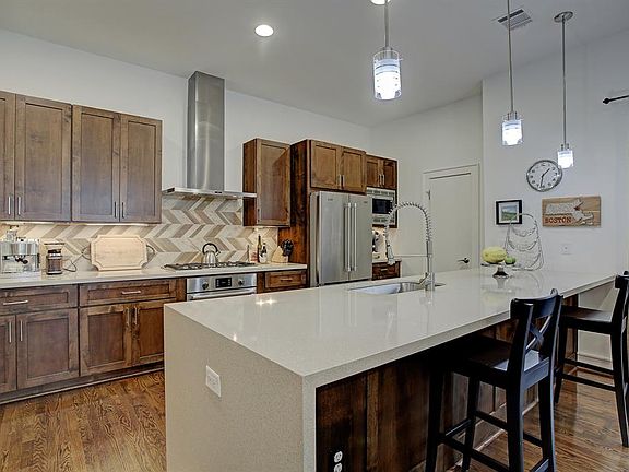 Welcome home 5220 La Branch St is your new dream house
