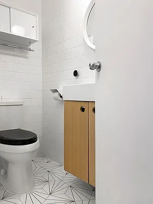 Rented by Compass | media 18