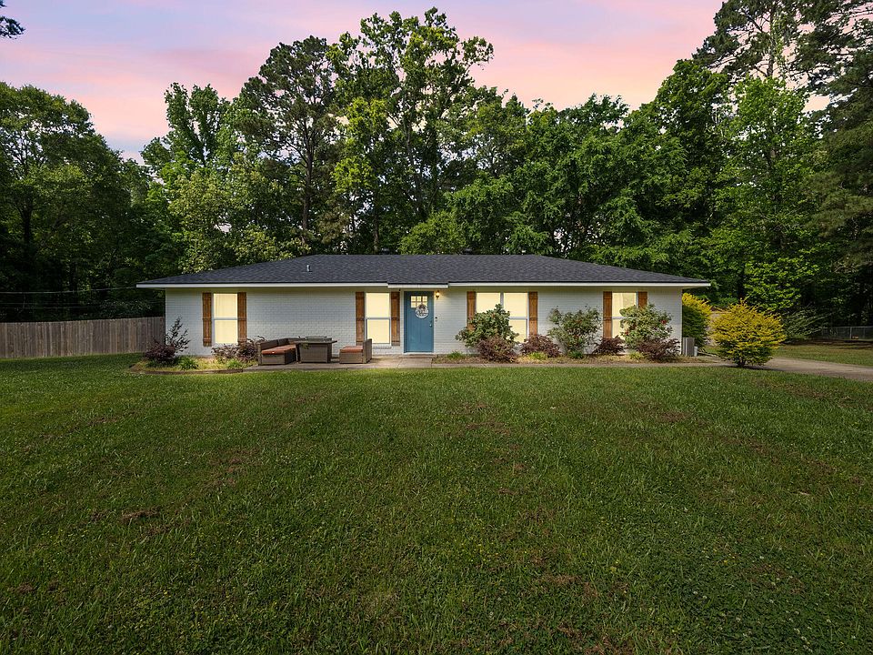 1st image of 214 Lena Beth Dr
