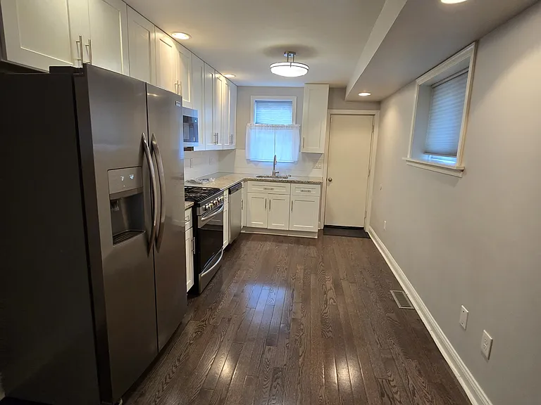 2432 S Hutchinson St — Photo 10