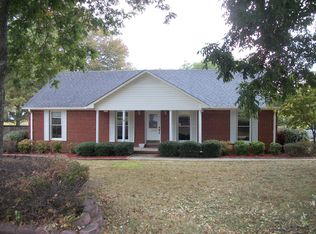 1206 Sparkman St SW, Hartselle, AL 35640