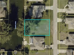 2302 SE 5th Pl, Cape Coral, FL 33990