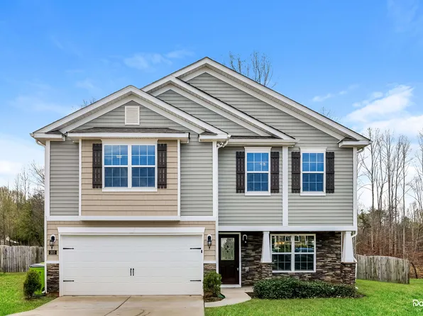 207 Sawyer Ln, Lexington, NC 27295