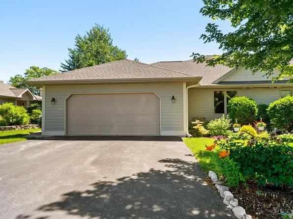4400 W Madeline Ln Unit 2, Sturgeon Bay, WI 54235