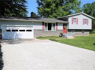 2319 Congress Lake Rd, Mogadore, OH 44260