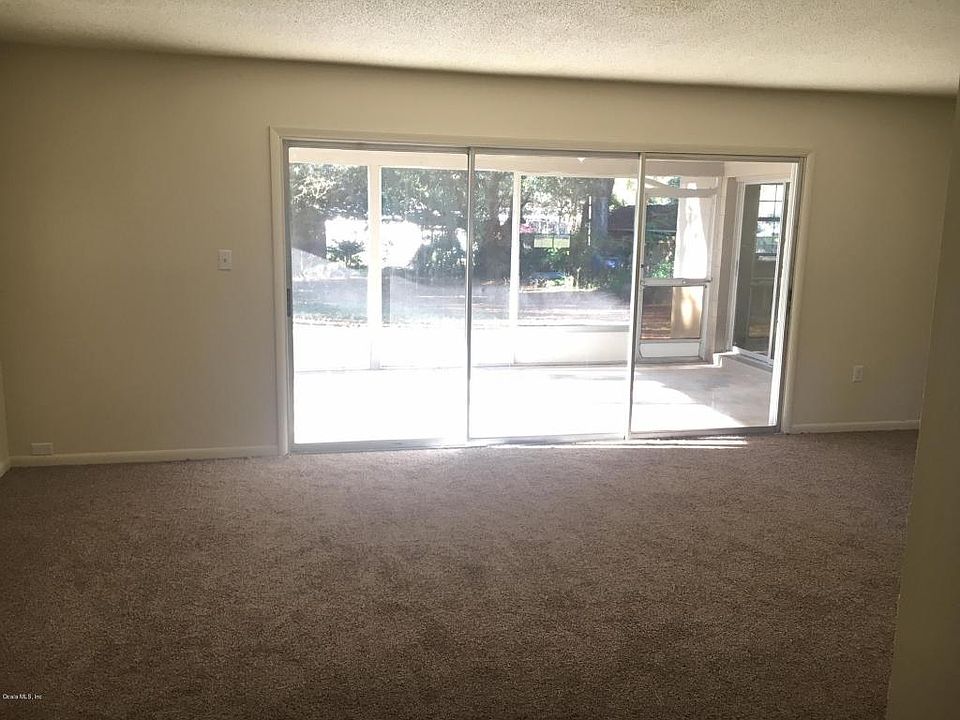 2nd image of 37 Emerald Ct