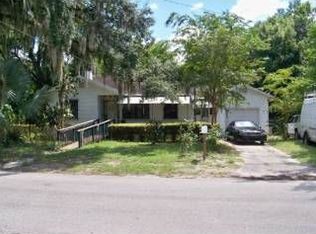 915 E Genesee St, Tampa, FL 33603