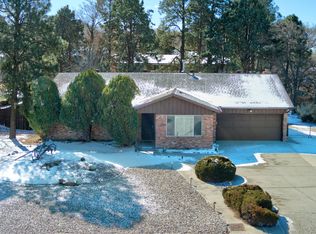 732 Stagecoach Rd SE, Albuquerque, NM 87123