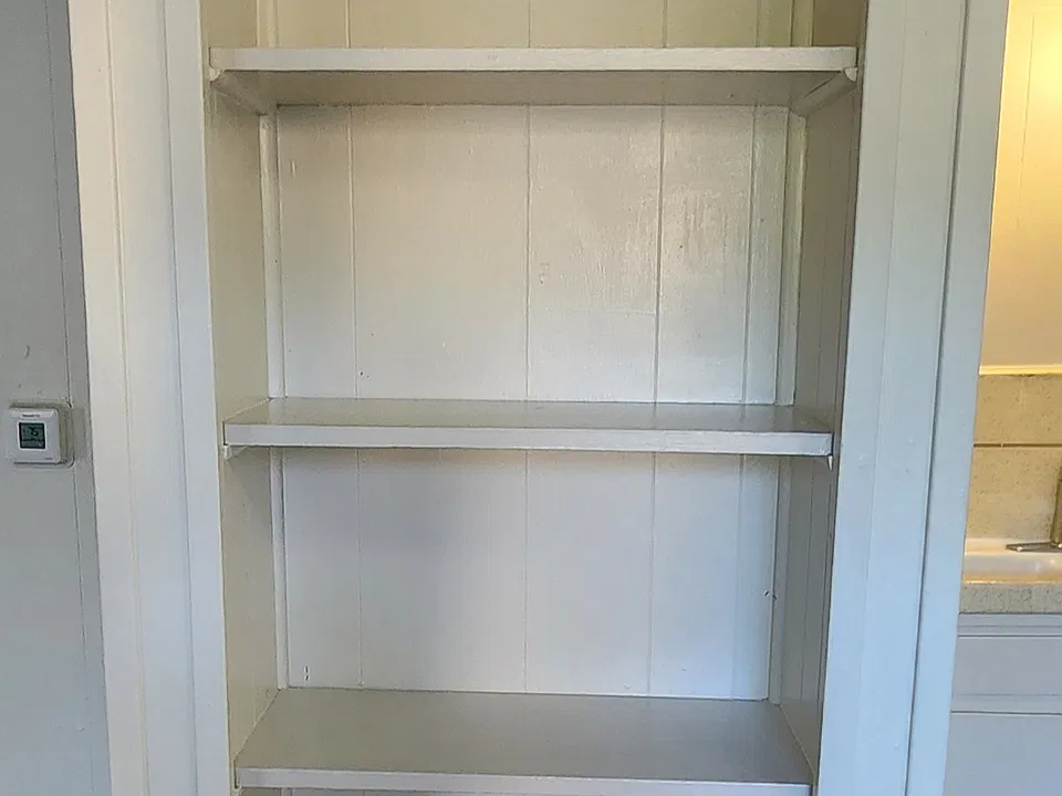 built in book shelf