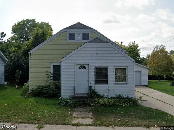 307 W Main St, Thorp, WI 54771