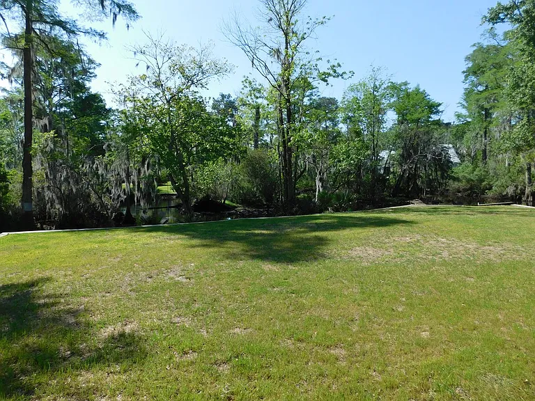 4925 Morton Rd — Photo 5