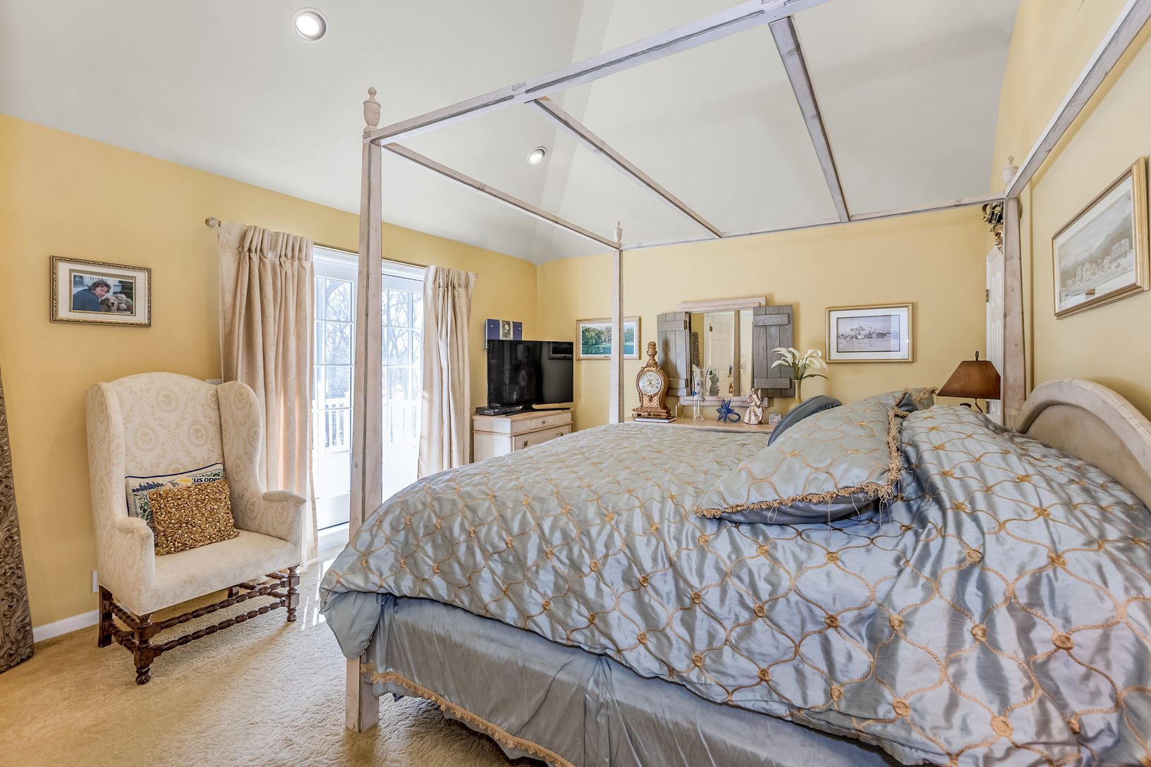  primary bedroom with private bath and balcony 