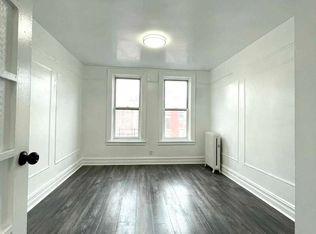452 40th St #3, Brooklyn, NY 11232