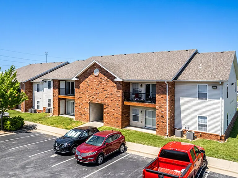Southernwood Apartments — Photo 83