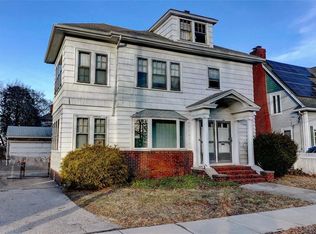 122 Evergreen St, Providence, RI 02906