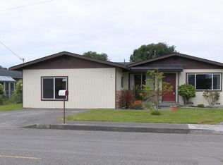 1141 Midfield Ct, McKinleyville, CA 95519