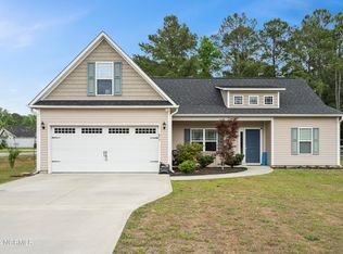 875 Union Bethel Rd, Hampstead, NC 28443