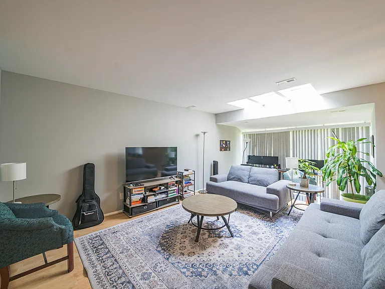 19044 Mills Choice Rd #6 — Photo 10