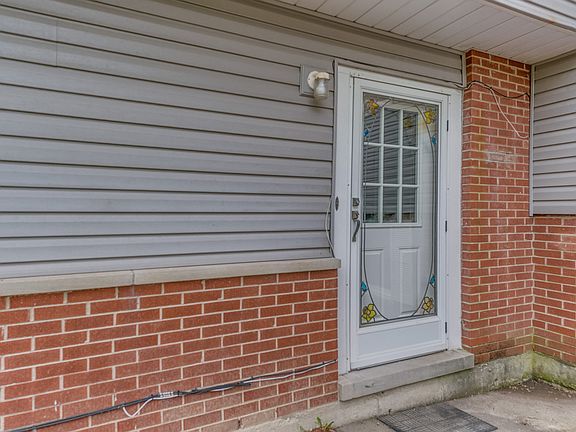 4th image of 308 Sheridan St