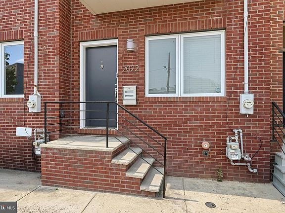 2nd image of 2022 Trenton Ave