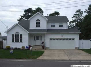 1500 Pacific Ave, Beachwood, NJ