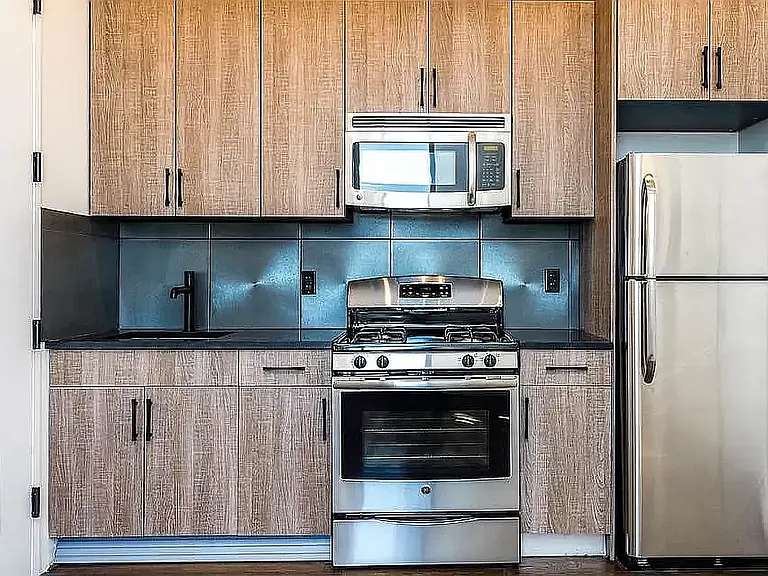 412 Suydam St #4R — Photo 14