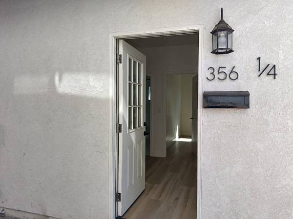 1st image of 354 W 45th St #6