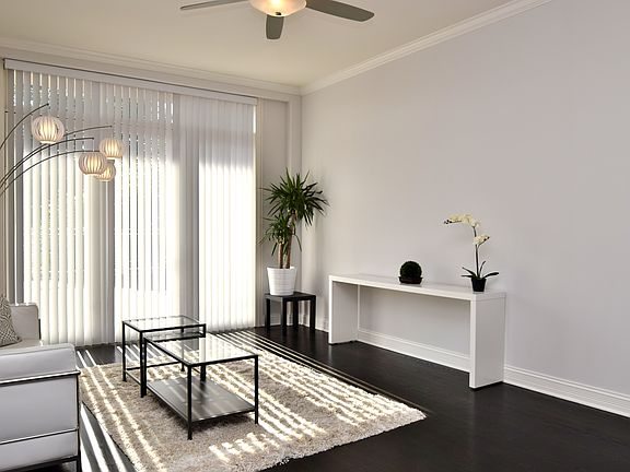 3rd image of 3630 N Harlem Ave APT 209