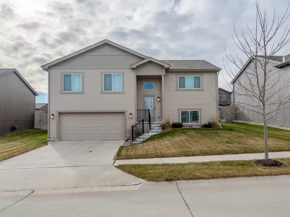 13915 Wyoming St, Omaha, NE 68142