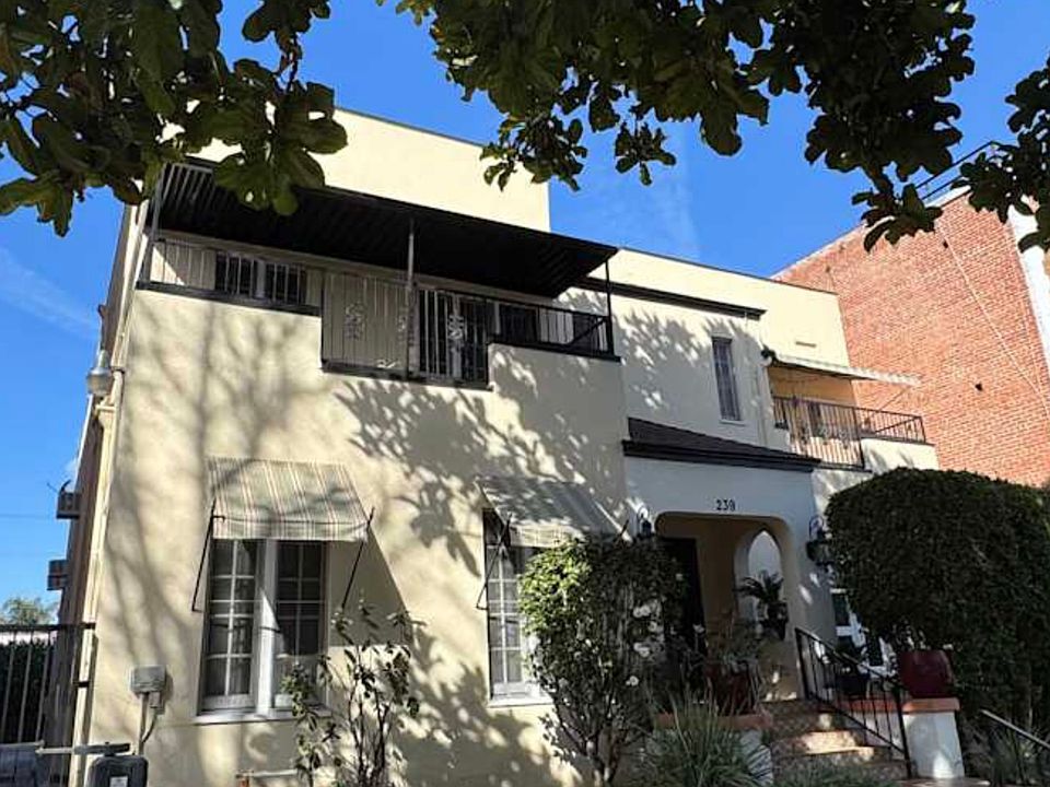 1st image of 239 N Kenmore Ave
