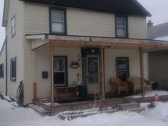 2nd image of 915 N Mill St
