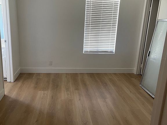 5th image of 17045 Passage Ave #1B-1Ba