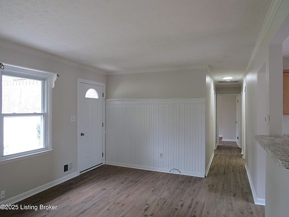 4th image of 1533 Fisher Ln