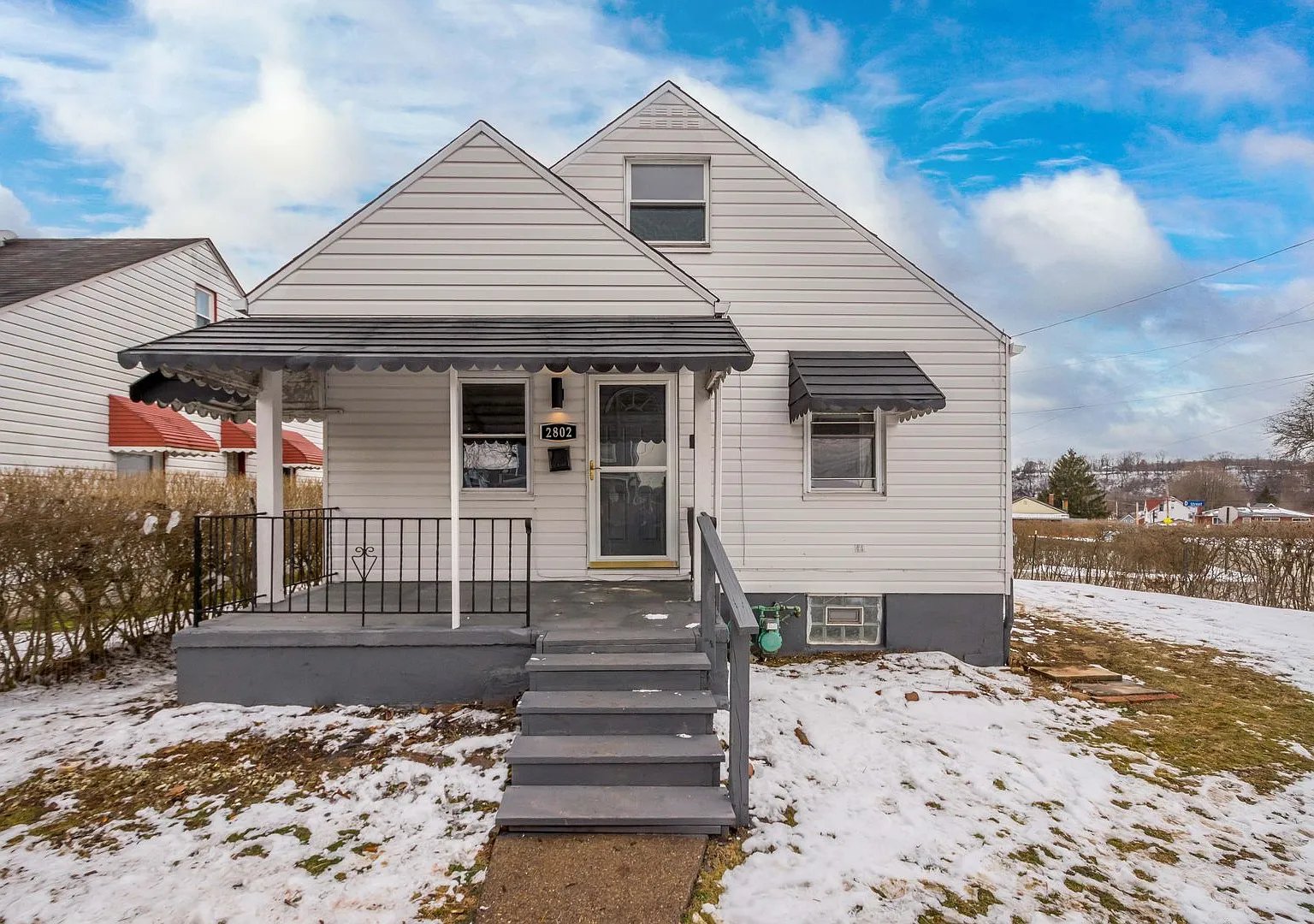 Dazzling 3 bedroom home in Liberty Borough available October 1! — Photo 4