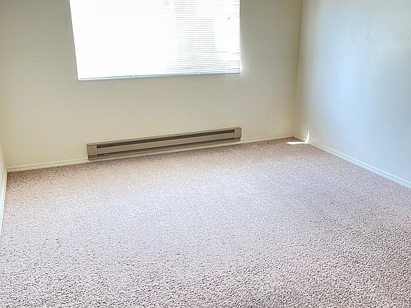 4th image of 357 Blue Lakes Blvd N #4