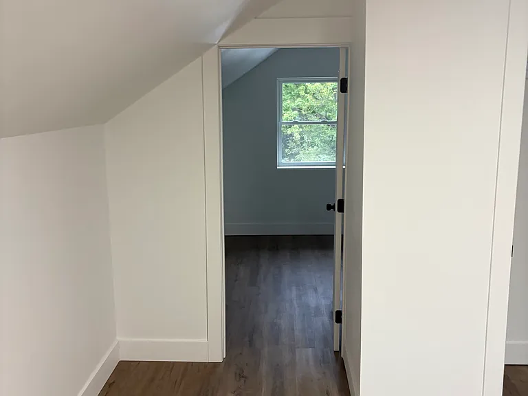 3957 Virginia St — Photo 10