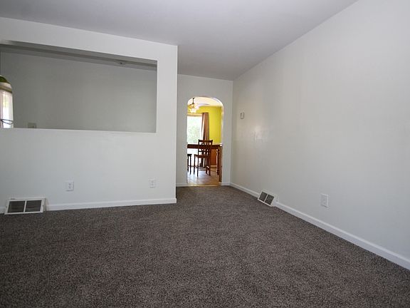 5th image of 2144 E Vw Ave