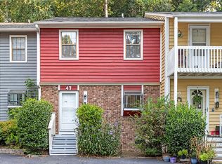 47 Willow Bridge Dr, Durham, NC 27707