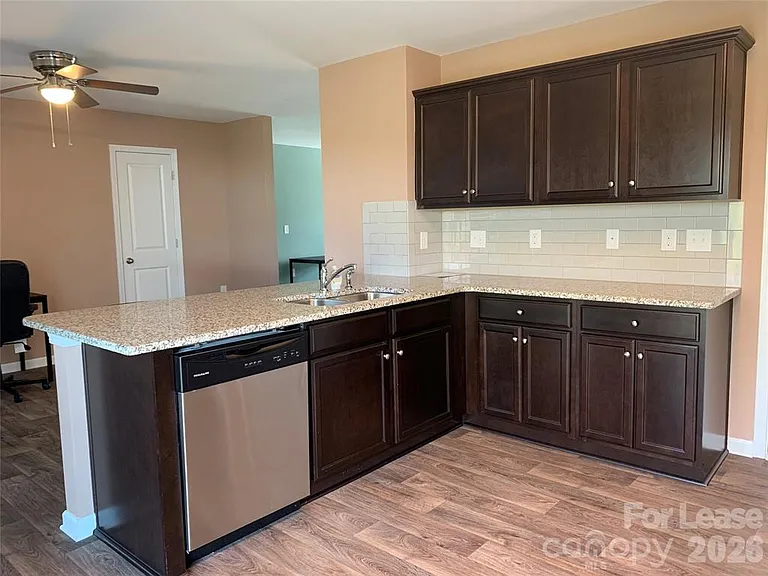 4265 Long Arrow Dr — Photo 22