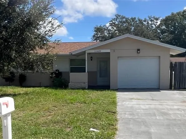 11609 110th St, Seminole, FL 33778