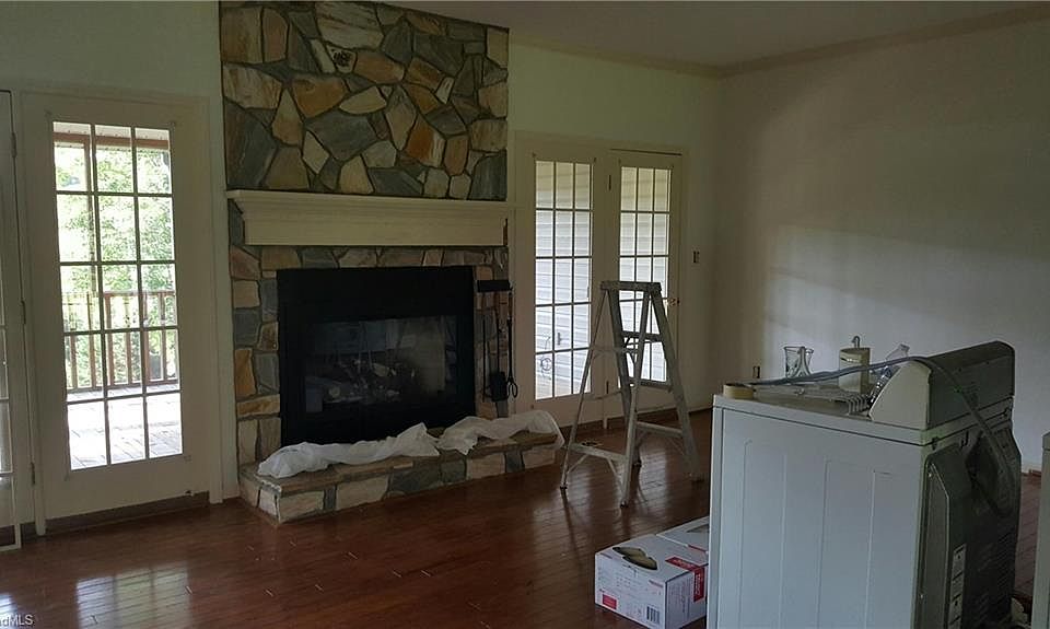 2nd image of 6108 Charlene Dr